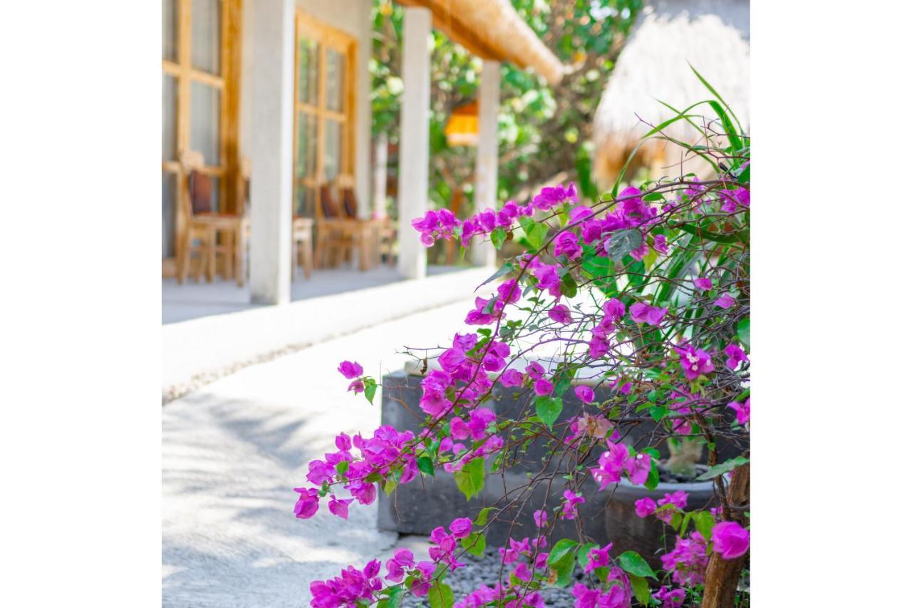Golden Garuda Cottages Polilit Екстериор снимка