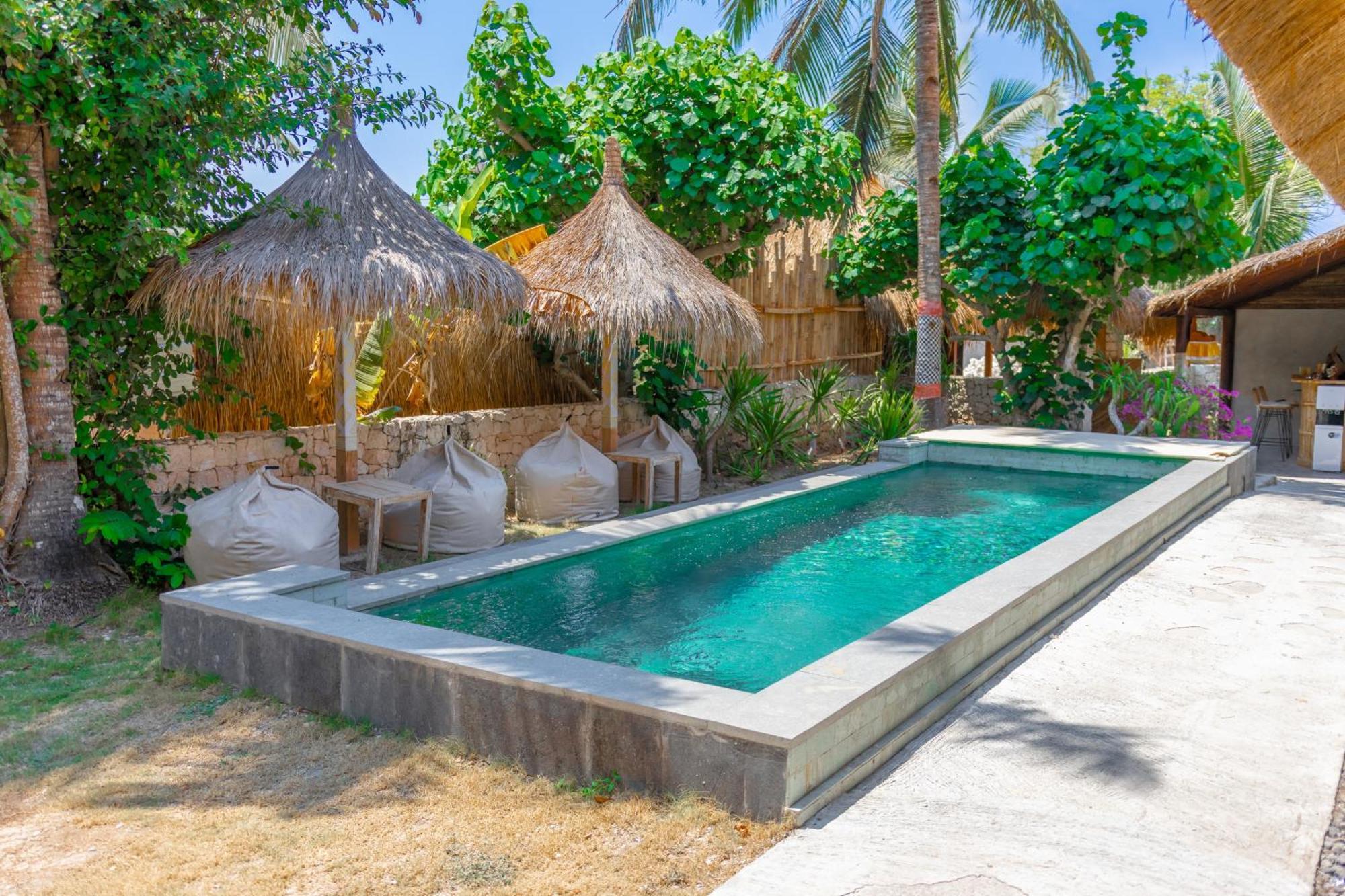 Golden Garuda Cottages Polilit Екстериор снимка